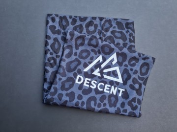 201026004 descent nekwarmerblack panter 01 0