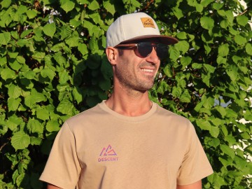 Descent T-shirt | Dreamview |