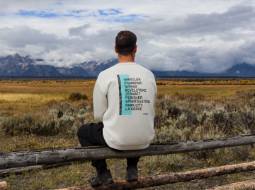 Crewneck destination