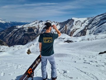 Descent | Explorer T-shirt [back]