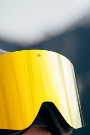 The Explorer [skyfire - yellow/orange lens]