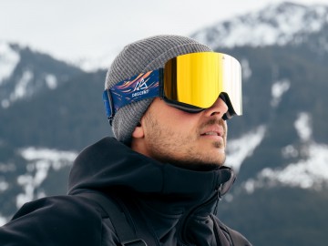 The Explorer [skyfire - yellow/orange lens]