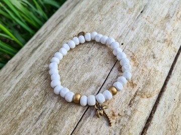 Houtkralen armbandje - White palmtrees
