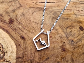 Ketting - High in the mountains