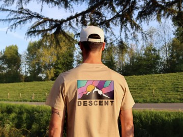 Descent T-shirt | Dreamview |