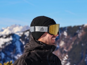 The Explorer [moon dust - gold]