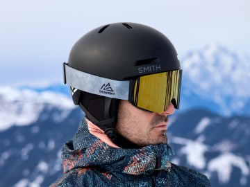 The Explorer [moon dust - gold]