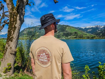 Descent T-shirt | Safari | Unisex
