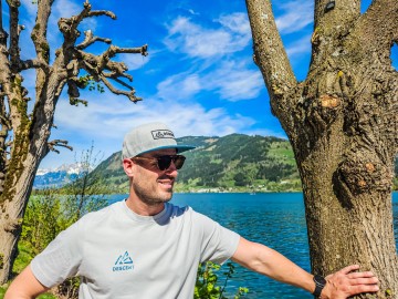 Descent T-shirt | Chairlift | Unisex